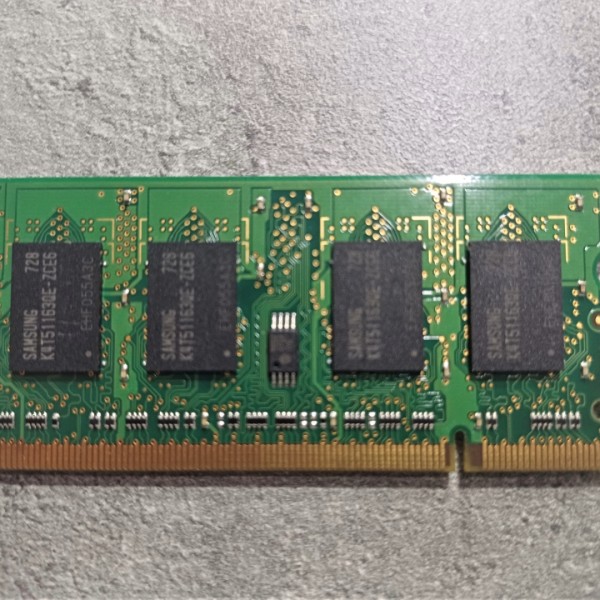 삼성 노트북메모리 DDR2 512MB 2Rx16 PC2-5300S-555